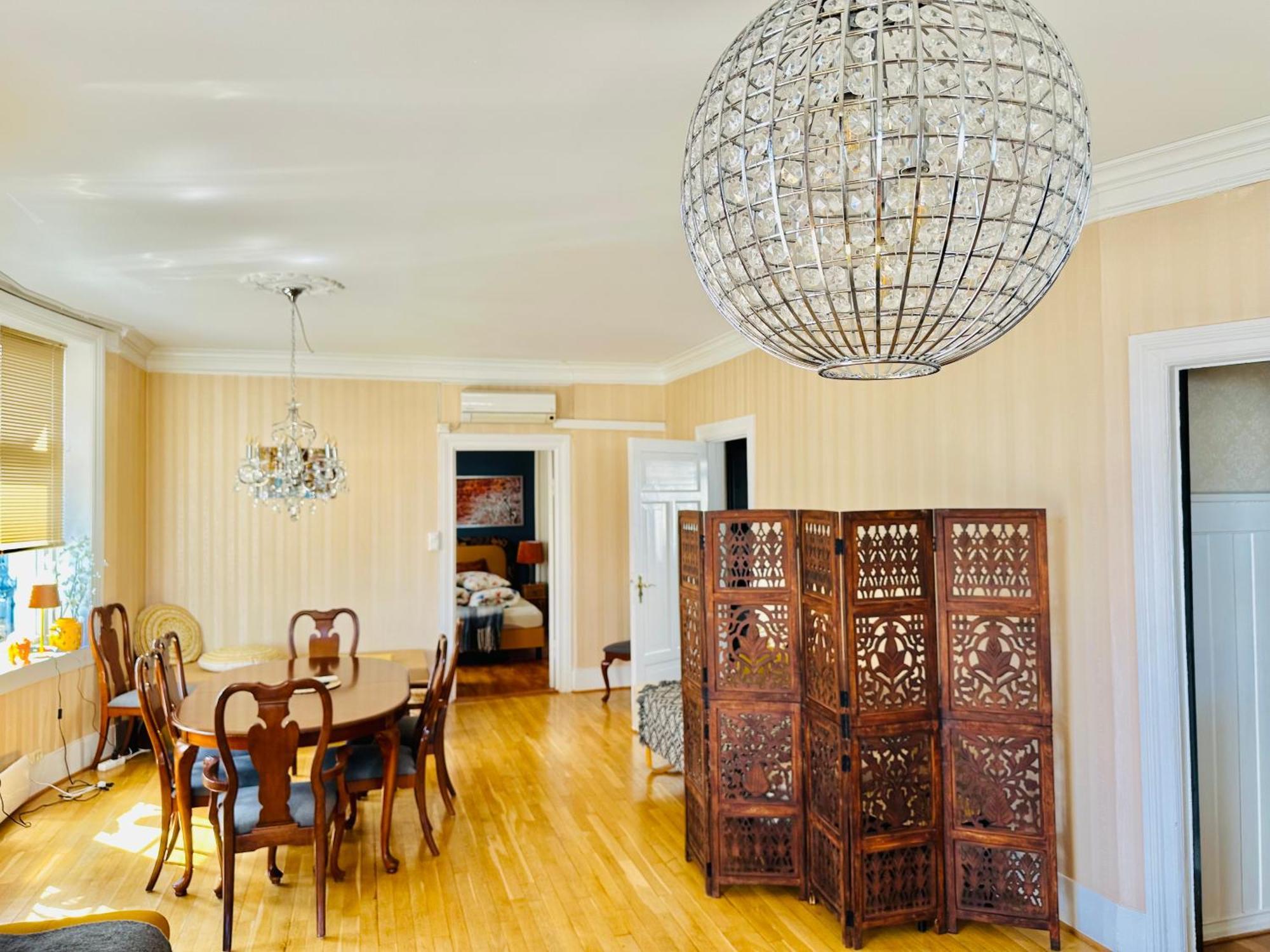 Stylish Big Jugend Art Nouveau Apartment With Balcony Heart Of オーレスン エクステリア 写真
